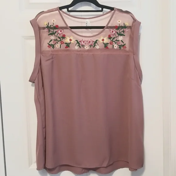 Live 4 Truth Mauve Pink Blouse with Mesh Floral Detail sz 3X - Picture 1 of 10